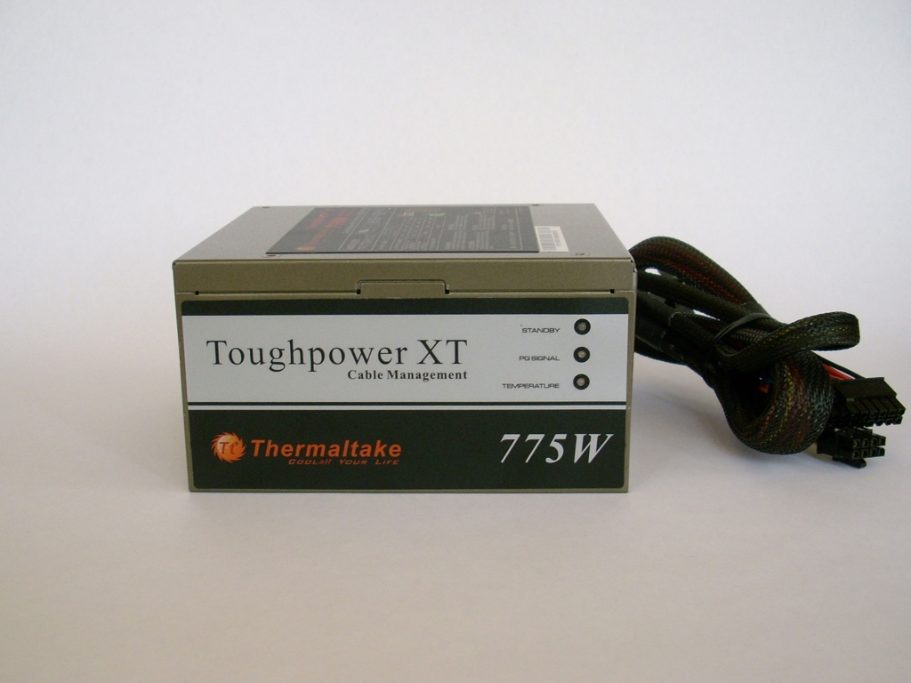 Risorsa grafica - foto, screenshot o immagine in genere - relativa ai contenuti pubblicati da hwsetup.it | Nome immagine: thermaltake_toughpower_xt_775w_9.jpg