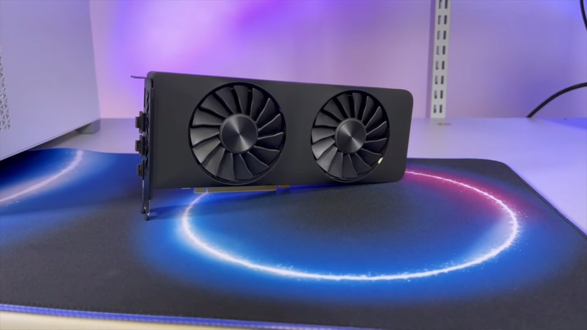 Immagine pubblicata in relazione al seguente contenuto: Preview Intel sulle prestazioni gaming della video card Arc A750 Limited Edition | Nome immagine: news33466_intel-previews-arc-a750-graphics-card-performance_3.png