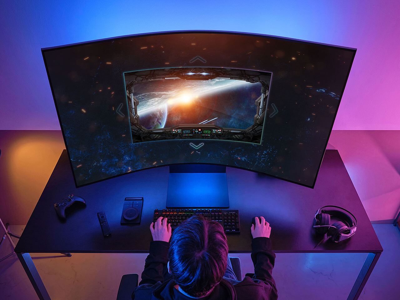 Immagine pubblicata in relazione al seguente contenuto: Il monitor Samsung Odyssey Ark  il sogno proibito di ogni gamer enthusiast | Nome immagine: news33566_Samsung-Odyssey-Ark_2.jpg