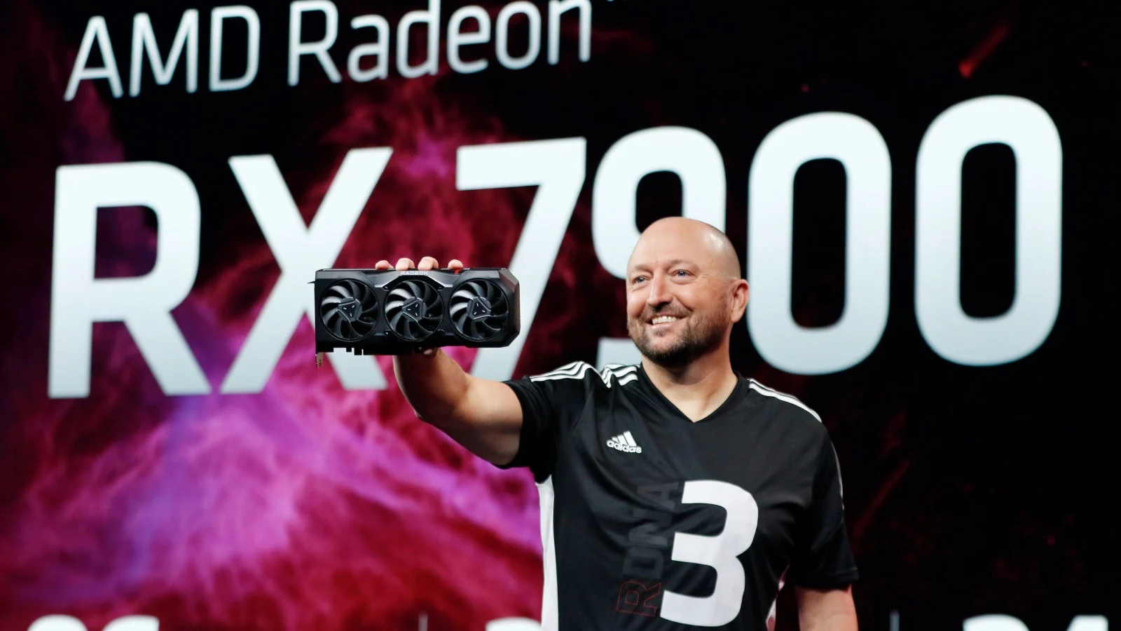 Risorsa grafica - foto, screenshot o immagine in genere - relativa ai contenuti pubblicati da amdzone.it | Nome immagine: news33840_amd-radeon-rx-7900-cards_1.png