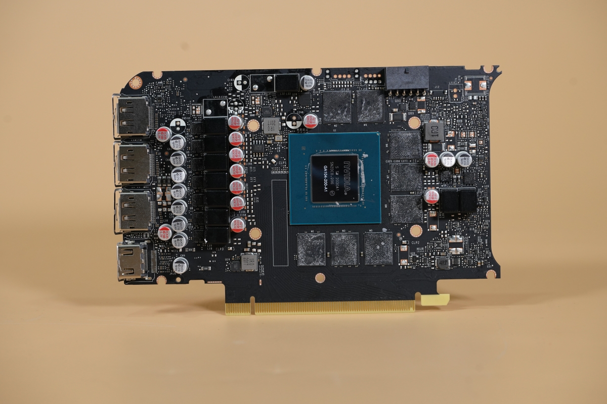 Immagine pubblicata in relazione al seguente contenuto: NVIDIA, la GeForce RTX 3060 Ti con GDDR6X sostituisce quella con GDDR6 | Nome immagine: news33887_NVIDIA_GeForce-RTX-3060-Ti_5.jpg