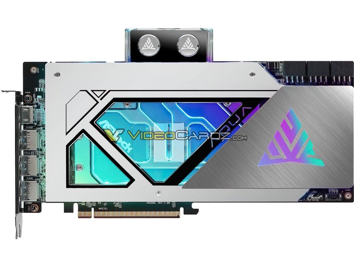 Immagine pubblicata in relazione al seguente contenuto: Prime foto (leaked) delle video card ASRock Radeon RX 7900 XTX AQUA | Nome immagine: news33947_ASRock-Radeon-RX-7900-XTX-AQUA_1.jpg