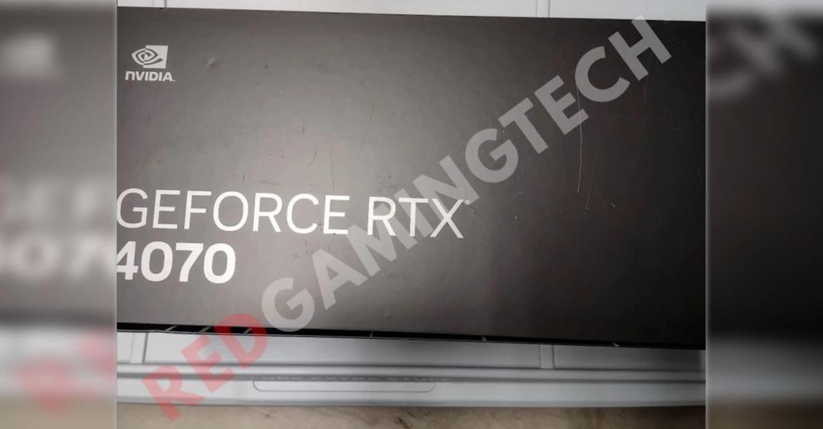 Immagine pubblicata in relazione al seguente contenuto: On line le foto del bundle commerciale della video card GeForce RTX 4070 FE | Nome immagine: news34072_GeForce-RTX-4070-Founders-Edition_Bundle_2.jpg