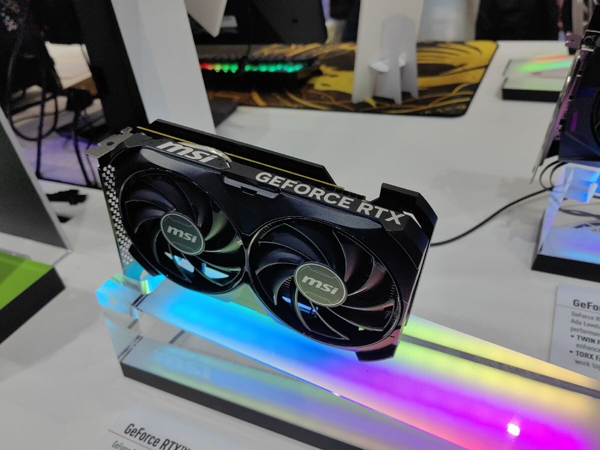 Immagine pubblicata in relazione al seguente contenuto: MSI mostra le video card GeForce RTX 4060 Gaming X e Ventus 2X al Computex | Nome immagine: news34541_MSI_GeForce-RTX-4060-Ventus-2X_1.jpg