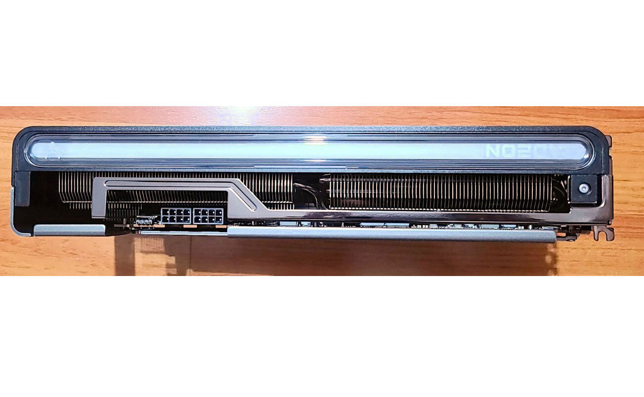 Immagine pubblicata in relazione al seguente contenuto: On line foto e specifiche della video card Radeon RX 7900 GRE di Sapphire | Nome immagine: news34689_Sapphire-Radeon-RX-7900-GRE_3.jpg