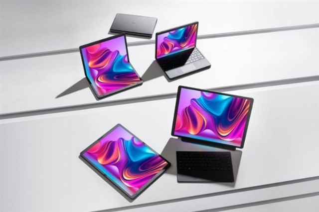 Immagine pubblicata in relazione al seguente contenuto: LG Display avvia la produzione di un display OLED pieghevole per notebook | Nome immagine: news34880_LG-Display_1.jpg