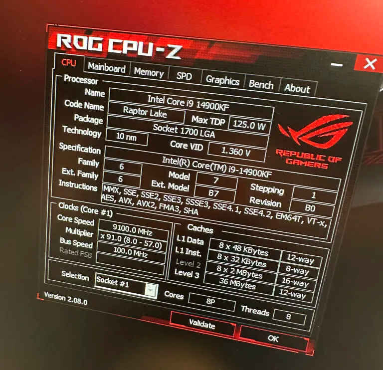 Immagine pubblicata in relazione al seguente contenuto: Extreme Overclocking: le CPU Intel Core i9-14900KF oltre i 9GHz con elio liquido | Nome immagine: news34947_Intel-Core-i9-14900KF_3.jpg