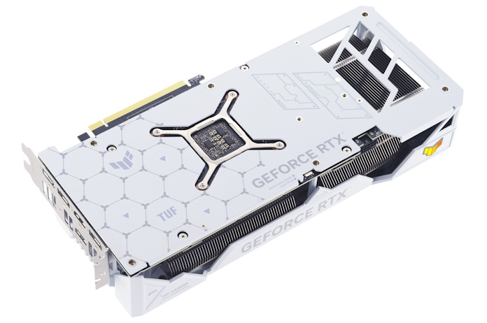 Immagine pubblicata in relazione al seguente contenuto: ASUS introduce la video card TUF Gaming GeForce RTX 4070 Ti White OC Edition | Nome immagine: news34970_ASUS_TUF-Gaming-GeForce-RTX-4070-Ti-White-OC-Edition_3.jpg