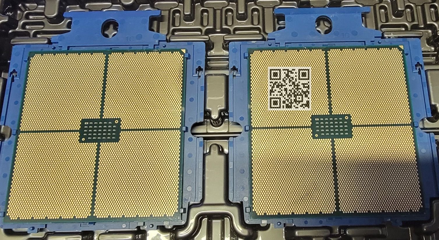 Immagine pubblicata in relazione al seguente contenuto: Foto di una CPU AMD EPYC Turin di quinta generazione e specifiche leaked | Nome immagine: news35124_AMD-EPYC-Turin_2.jpg
