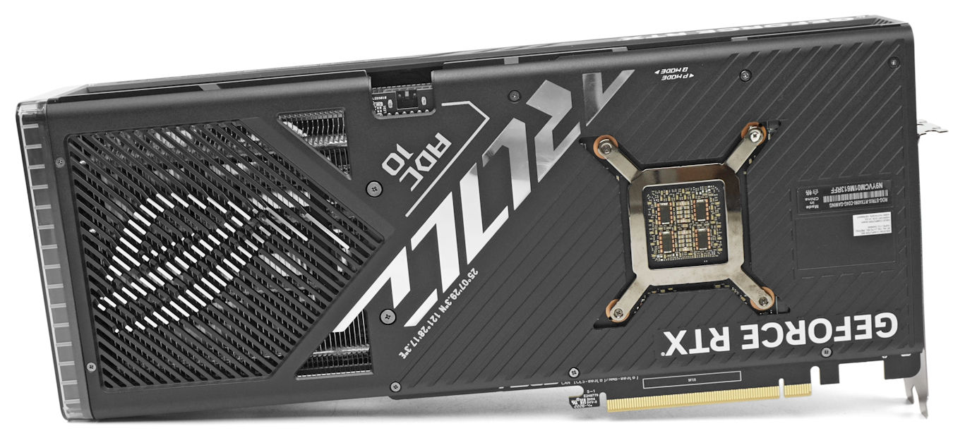 Immagine pubblicata in relazione al seguente contenuto: La GeForce RTX 4090D ROG STRIX di ASUS performa come una RTX 4090 standard | Nome immagine: news35452_ASUS_GeForce-RTX-4090D-ROG-STRIX_2.jpg