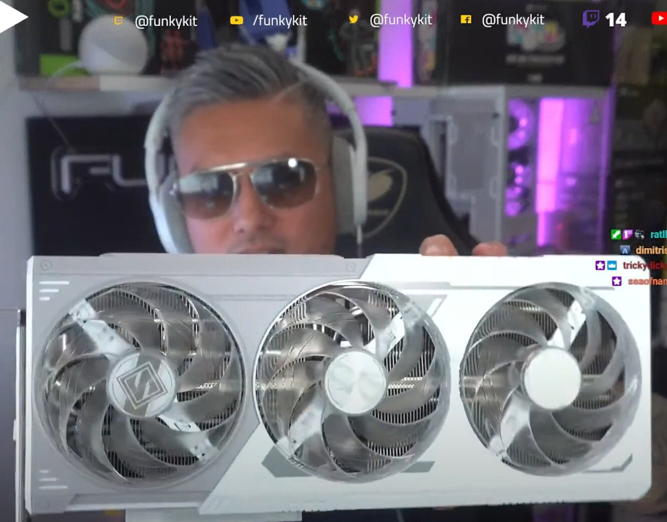 Immagine pubblicata in relazione al seguente contenuto: Foto della video card ASRock Arc B580 Steel Legend OC Edition 12GB | Nome immagine: news36215_ASRock-Arc-B580-Steel-Legend-OC-Edition-12GB_1.jpg