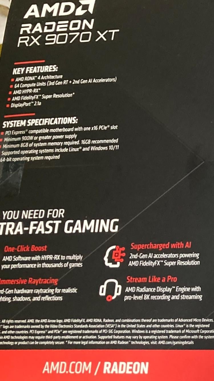 Immagine pubblicata in relazione al seguente contenuto: Il bundle della Radeon RX 9070 XT Red Devil rivela alcune specifiche della card | Nome immagine: news36433_Powercolor_Radeon-RX-9070-XT-Red-Devil_1.jpg