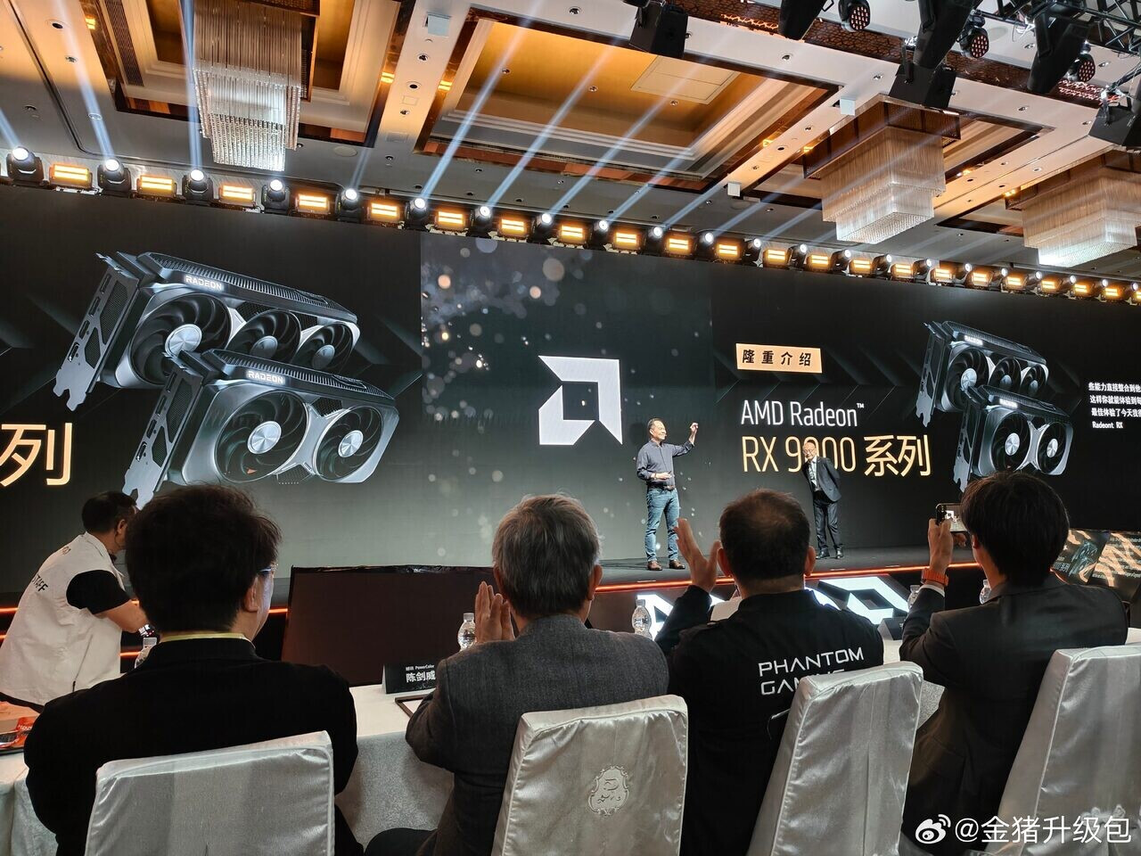Immagine pubblicata in relazione al seguente contenuto: AMD condivide le prime info sulle Radeon RX 9060, tra cui il periodo di lancio | Nome immagine: news36472_AMD-Radeon-RX-9070_launch_1.jpg