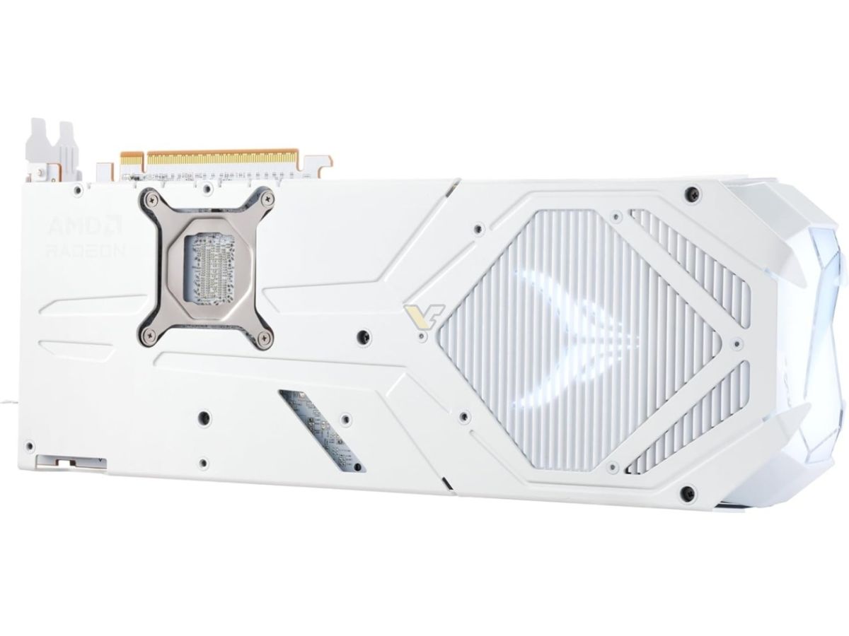 Risorsa grafica - foto, screenshot o immagine in genere - relativa ai contenuti pubblicati da amdzone.it | Nome immagine: news36530_PowerColor-Radeon-RX-9070-XT-Red-Devil-White-Edition_2.jpg