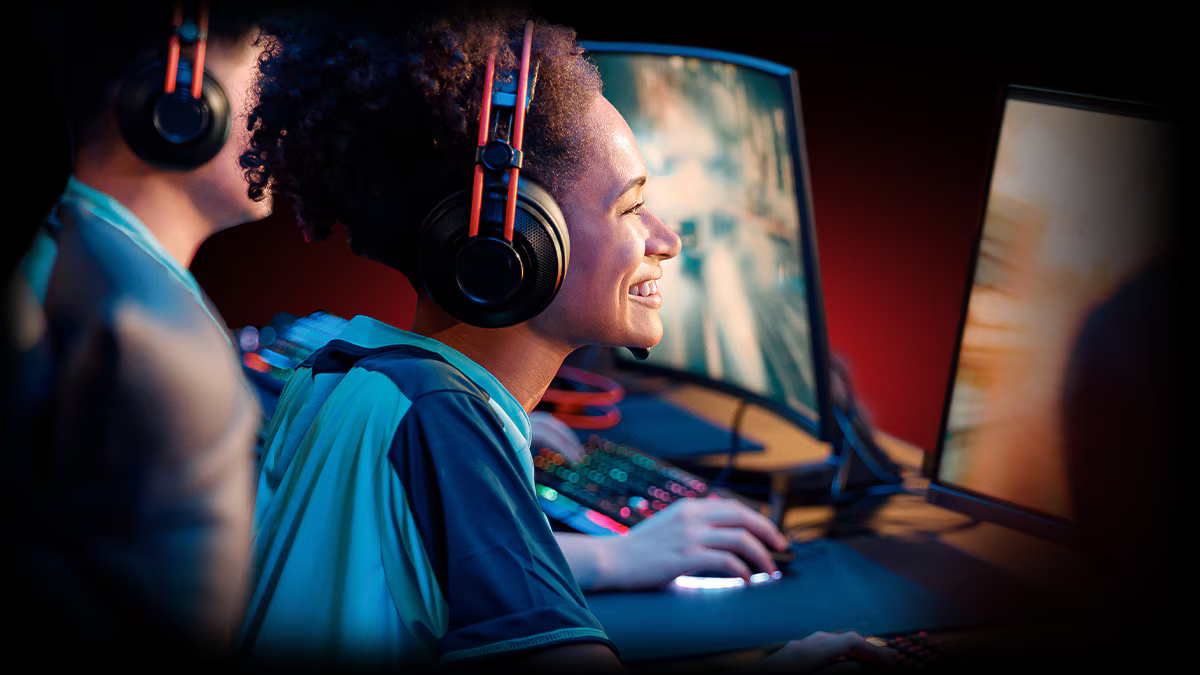 Immagine pubblicata in relazione al seguente contenuto: Le specifiche della Radeon RX 9070 GRE: GPU Navi 48 XL e 12GB di VRAM GDDR6 | Nome immagine: news36612_AMD-Gaming_1.jpg