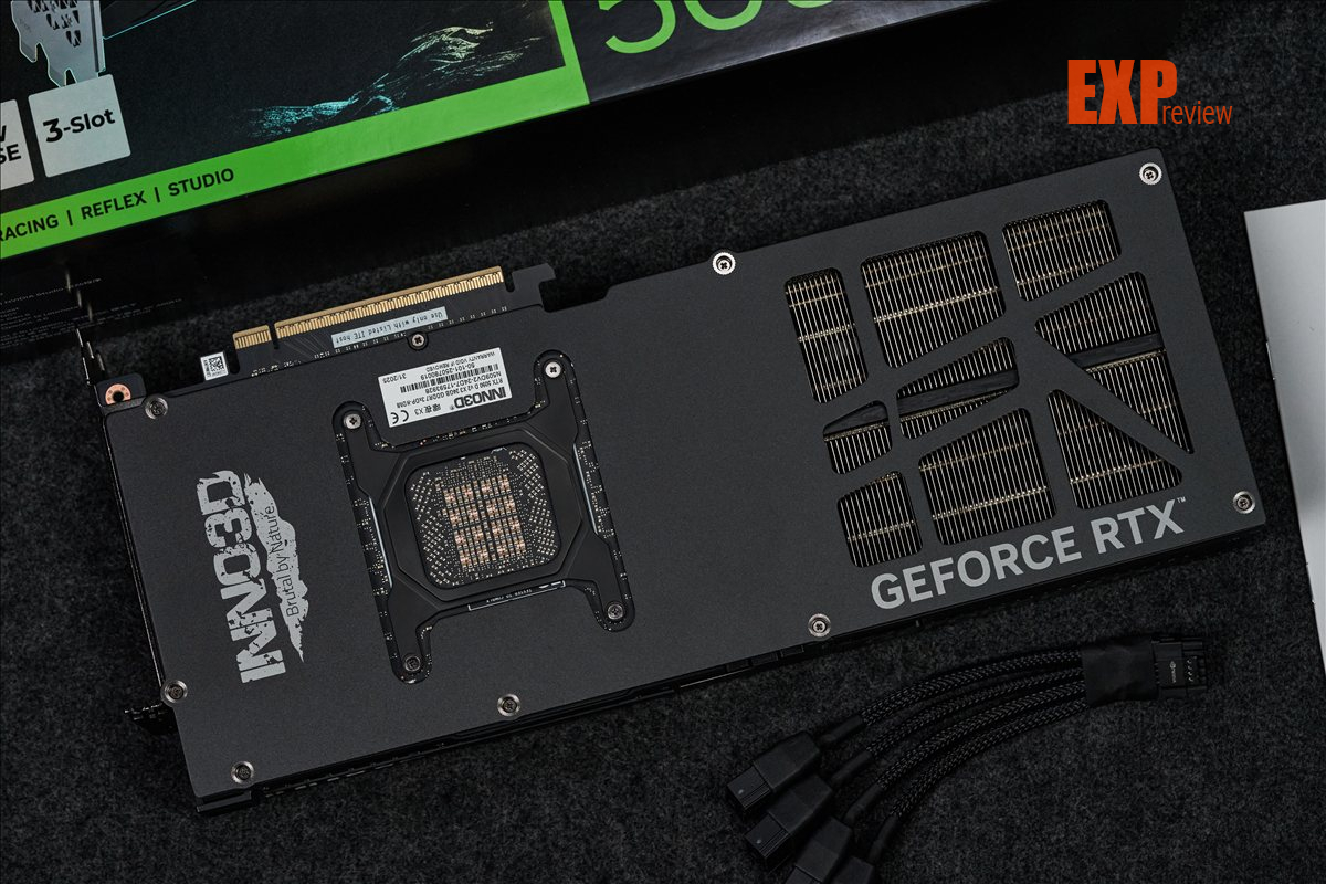 Immagine pubblicata in relazione al seguente contenuto: NVIDIA sostituisce la GeForce RTX 5090 D con la versione v2: cosa cambia? | Nome immagine: news36904_GeForce-RTX-5090-D-v2_3.jpg