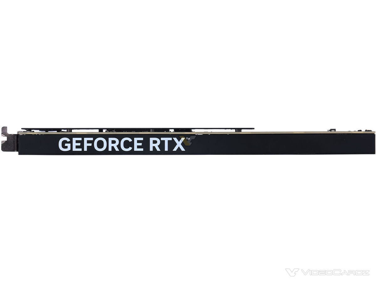 Immagine pubblicata in relazione al seguente contenuto: Galax lancia la prima video card GeForce RTX 5060 Ti 16GB con design single-slot | Nome immagine: news37040_Galax-GeForce-RTX-5060-Ti_16GB_single-slot_3.jpg